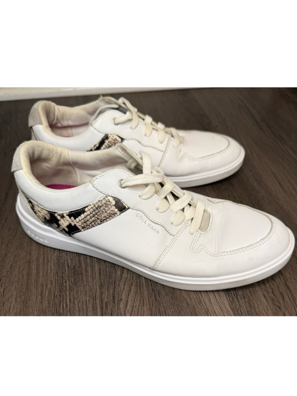 Cole Haan Grand Crosscourt Modern Tennis Sneakers White Snake Print Size 8.5